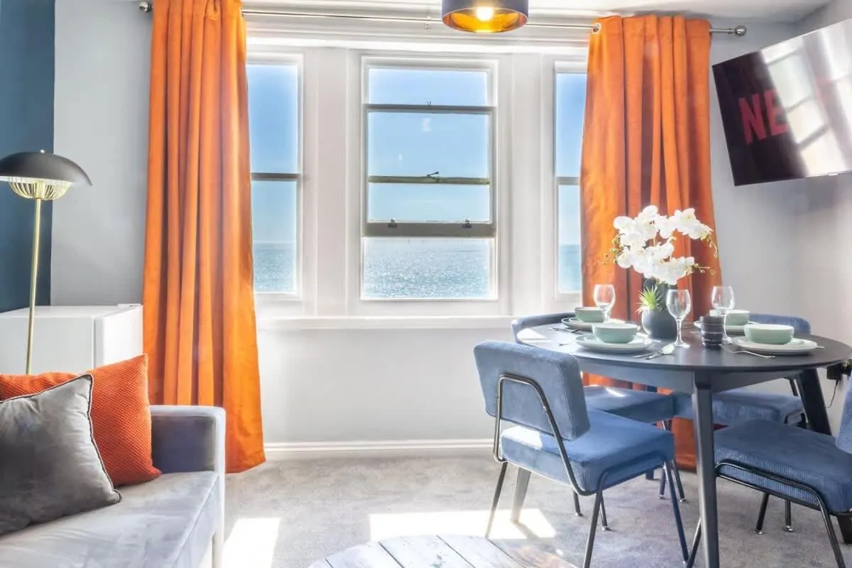 Brighton Heights With Sea Views Apartment